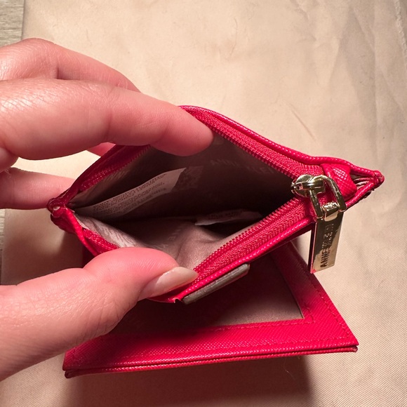 Anne Klein red polyester wallet - NWOT - Picture 3 of 5